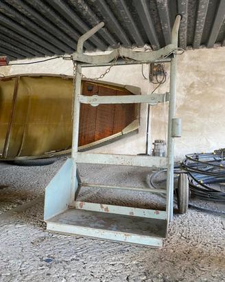 Carrello porta bombole di acetilene