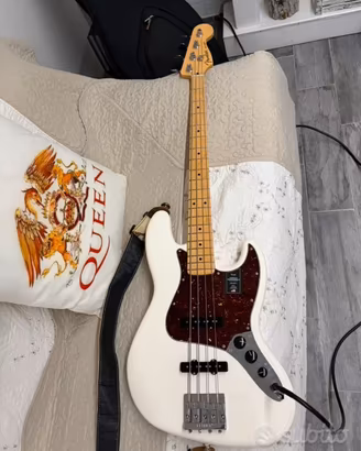 Fender Jazz Player,Non spedisco
