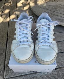 Sneaker Adidas Grand cout