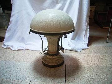 Lampada da tavolo