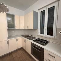 Cucina + elettrodomestici  1500 euro
