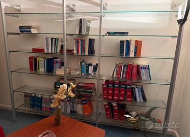 Libreria da ufficio in metallo e vetro temperato