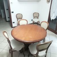 TAVOLO CON SEDE