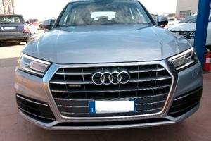 Audi Q5 2.0 TDI quattro S tronic Business Sport