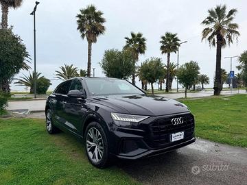 AUDI Q8 50 TDI 286 CV quattro tiptronic