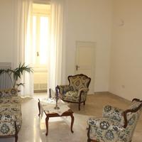 Divano e poltrone coordinate