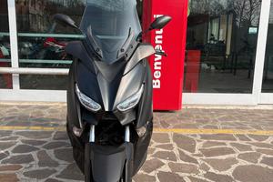 Yamaha X-Max 300 Iron Max