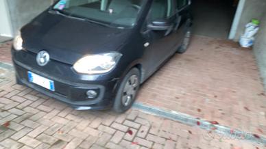 Volkswagen Ecoup Anno 2016 - Modello 2015 nera