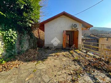 CASA DI CORTE A GIAVENO