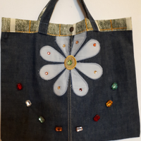 Borsa in jeans motivo bottoni gemme/fiore