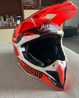 Casco Airoh Wraap