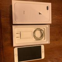 IPhone 8 Plus 64gb con carica batteria