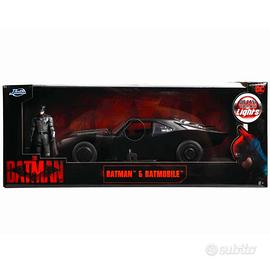 BATMOBILE THE BATMAN BLACK DC COMICS 2022 1/18