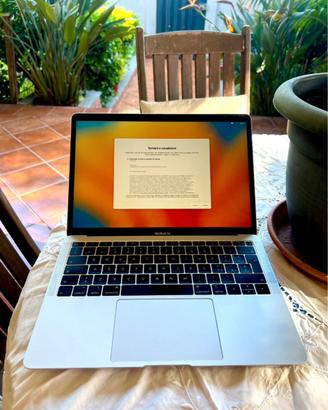 MacBook Air 13” Apple 2019 Silver
