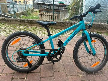 Bicicletta cube acid 200