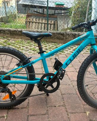 Bicicletta cube acid 200