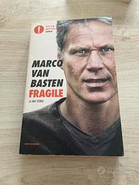 Libro “Marco van basten Fragile”