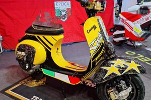 Vespa special Loris Capirossi