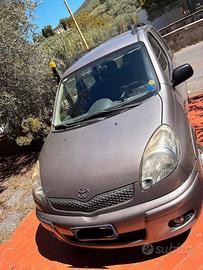 Toyota Yaris Verso 1.4 Tdi D-4D per neopatentati