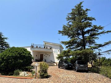 Villa singola Conversano [Cod. rif 3230199VRG]
