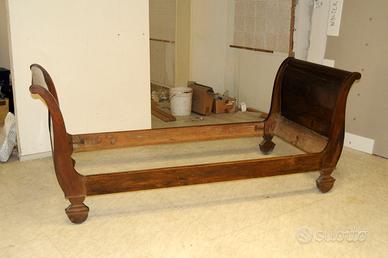 Letto singolo a barchetta