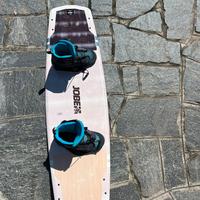 Tavola jobe wakeboard con attacchi
