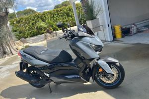 Yamaha x-max125