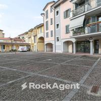 LOCALE COMMERCIALE A ROVAGNASCO