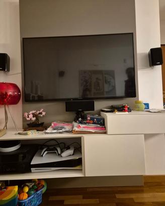 mobile TV/soggiorno