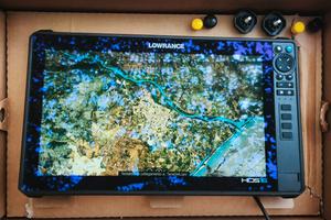 Lowrance hds 16 PRO+ carta + Active 3in1Hd+ tm150