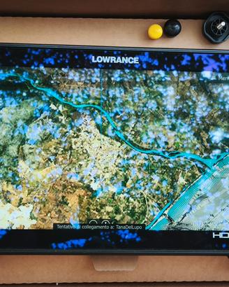 Lowrance hds 16 PRO+ carta + Active 3in1Hd+ tm150