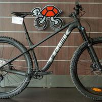 trek roscoe 9