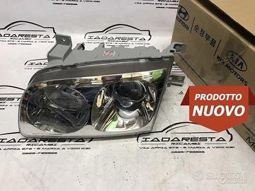 Faro Originale Anteriore Hyundai Trajet 921013A000