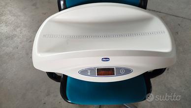 bilancia per neonati 