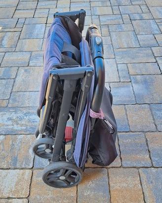 Passeggino ultra compatto e leggero SAFETY1