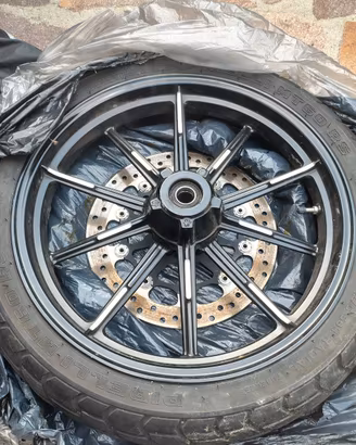 Cerchio anteriore in lega per Ducati Scrambler 800