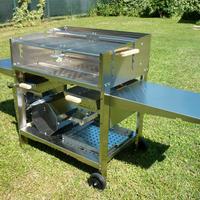 Barbecue a legna e carbonella in Acciaio inox Aisi