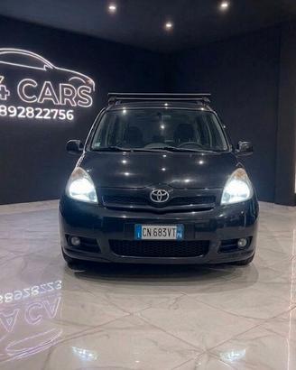 Toyota Corolla 2.0 tdi D-4D 5 porte Sol
