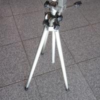 Supporto a 3 gambe per videocamere/fotocamere Verb