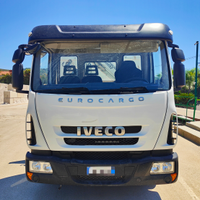 Eurocargo 75e16 ribaltabile trilaterale con grù