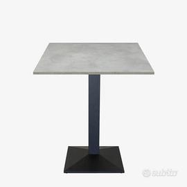 Tavolo quadrato base centrale