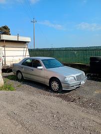 Mercedes classe c200komp