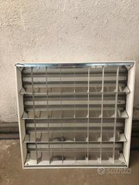 plafoniera quadrata luce al neon