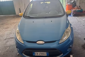 Ford Fiesta 1.4 TDCi 5p. Ghia