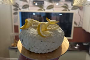 Gelateria con laboratorio completo