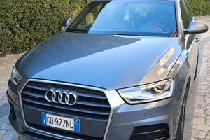 AUDI Q3  2.0 Tdi S-LINE FULL OPZIONALS