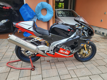 Aprilia rsv mille r