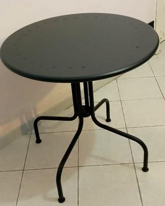 Tavolino in ferro