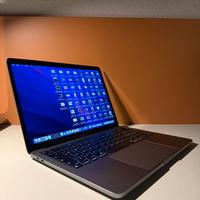 MacBook Pro 2020 13inch M1