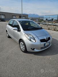 TOYOTA YARIS 1.0 benzina 69cv 51kw ok neopatentati